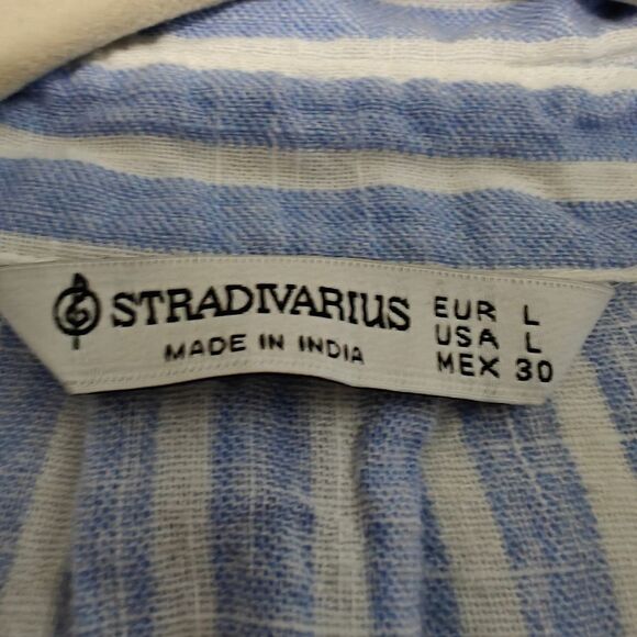 Stradivarius Oversized Cotton Blue and White Striped Button Down Shirt Sz L - Picture 6 of 6
